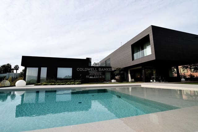 Chalet de 8 habitaciones en Esplugues de Llobregat en venta con piscina garaje - 17.000.000 € (Ref: 10059127)
