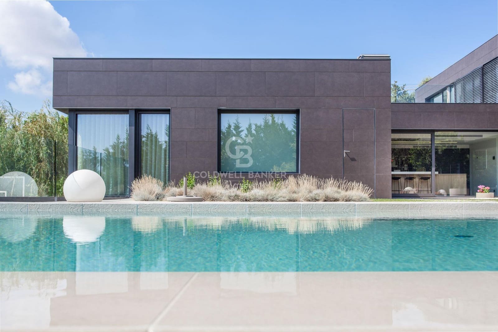 Chalet de 8 habitaciones en Esplugues de Llobregat en venta con piscina garaje - 17.000.000 € (Ref: 10059127)