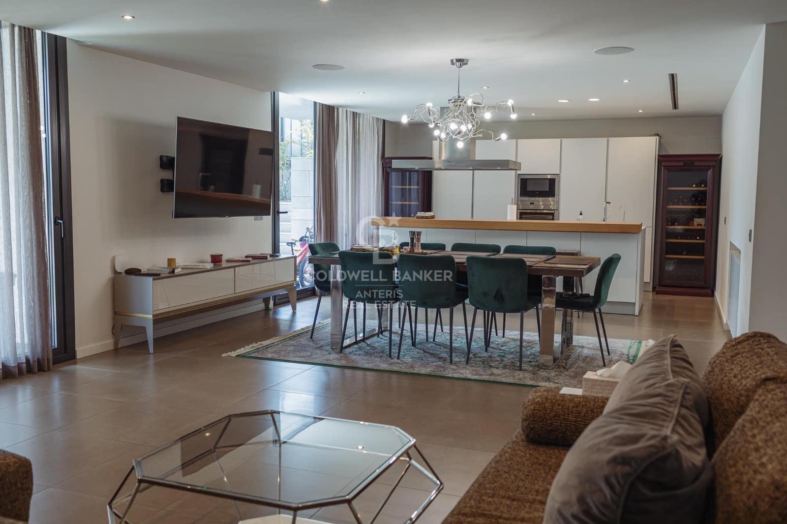 Chalet de 8 habitaciones en Esplugues de Llobregat en venta con piscina garaje - 17.000.000 € (Ref: 10059127)