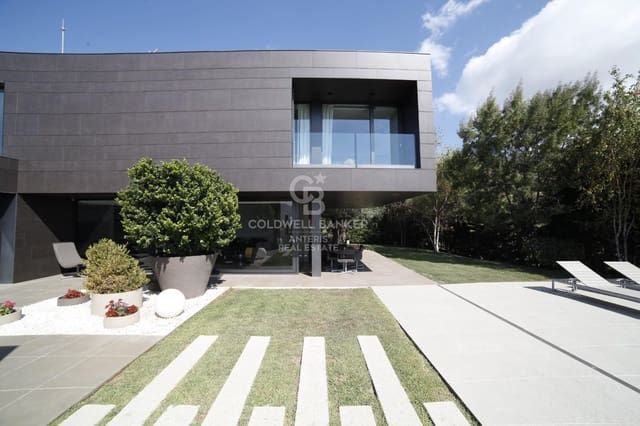 Chalet de 8 habitaciones en Esplugues de Llobregat en venta con piscina garaje - 17.000.000 € (Ref: 10059127)