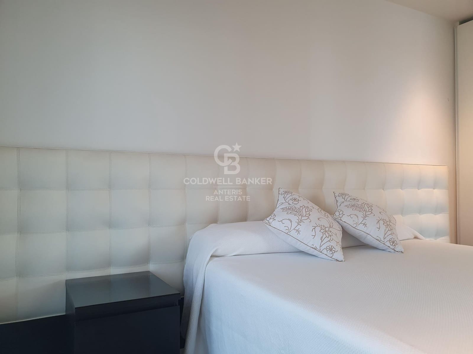 Chalet de 8 habitaciones en Esplugues de Llobregat en venta con piscina garaje - 17.000.000 € (Ref: 10059127)