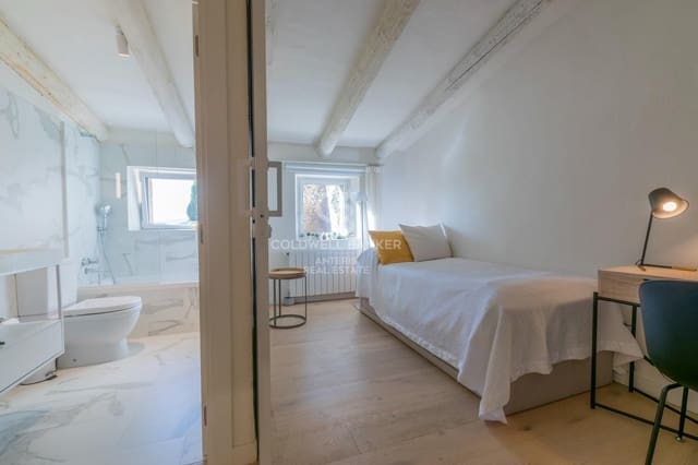 Casa de 4 habitaciones en Madremanya en venta con piscina - 1.150.000 € (Ref: 10059128)