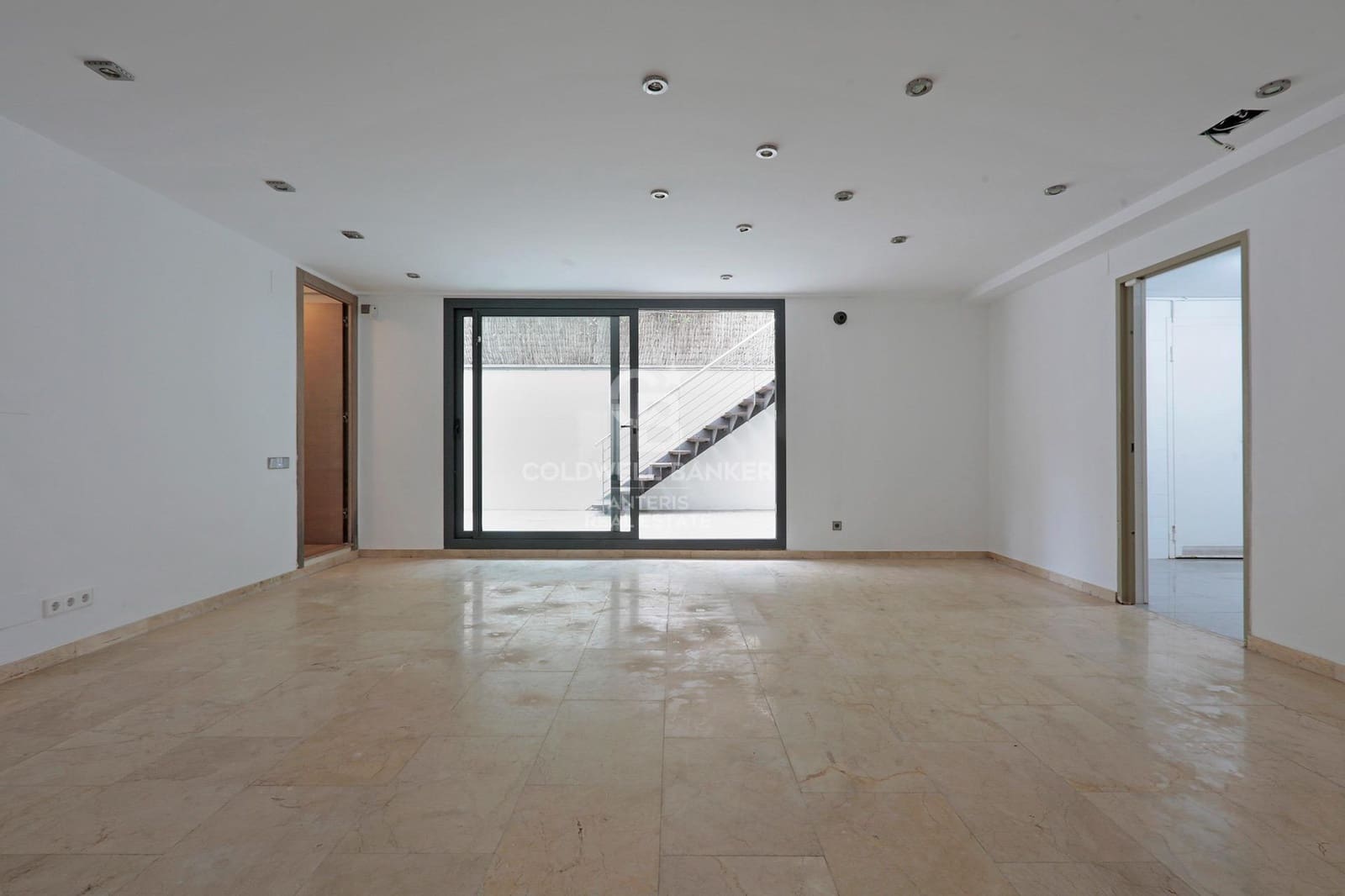 5 sypialnia Willa na sprzedaż w Gava z basenem garażem - 3 250 000 € (Ref: 10059129)