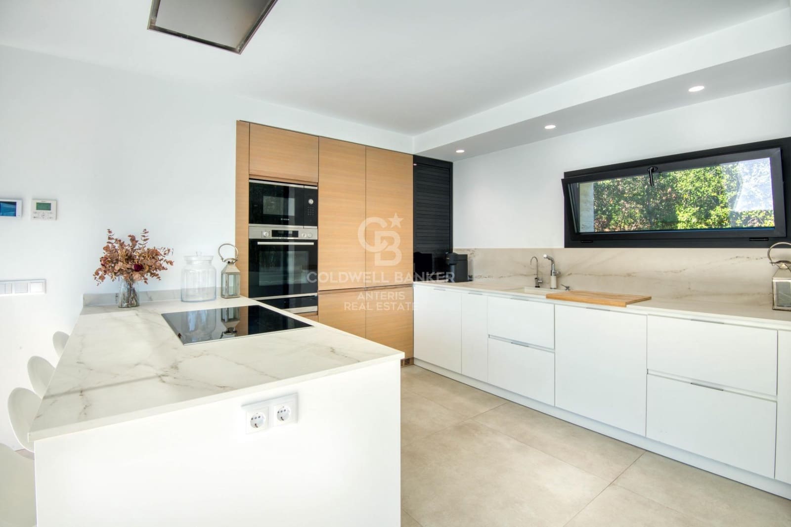 5 bedroom Villa for sale in Sant Antoni de Calonge with pool garage - € 2,300,000 (Ref: 10059131)