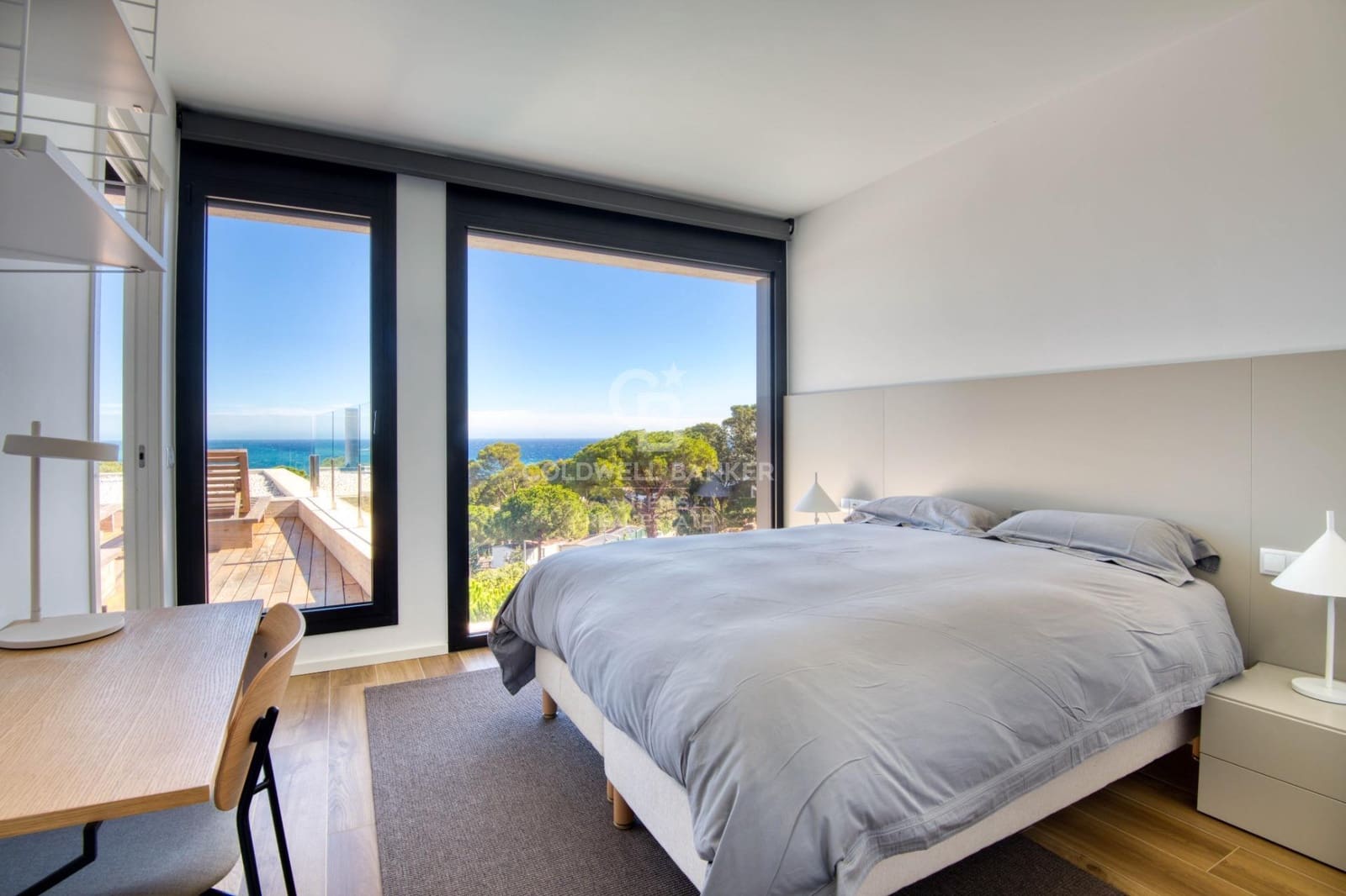 5 bedroom Villa for sale in Sant Antoni de Calonge with pool garage - € 2,300,000 (Ref: 10059131)