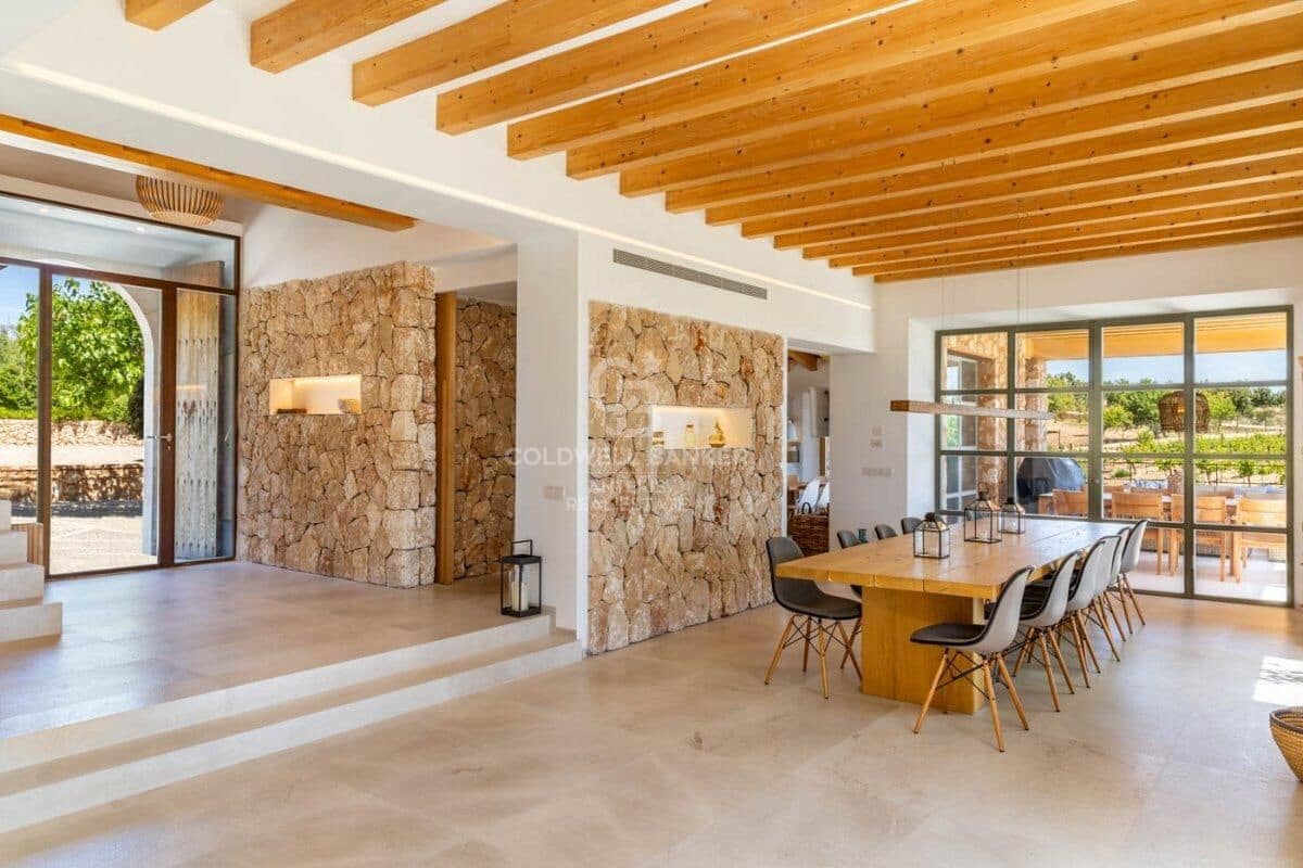 5 soverom Finca/Herregård til salgs i Santa Maria del Cami med svømmebasseng garasje - € 8 850 000 (Ref: 10059134)