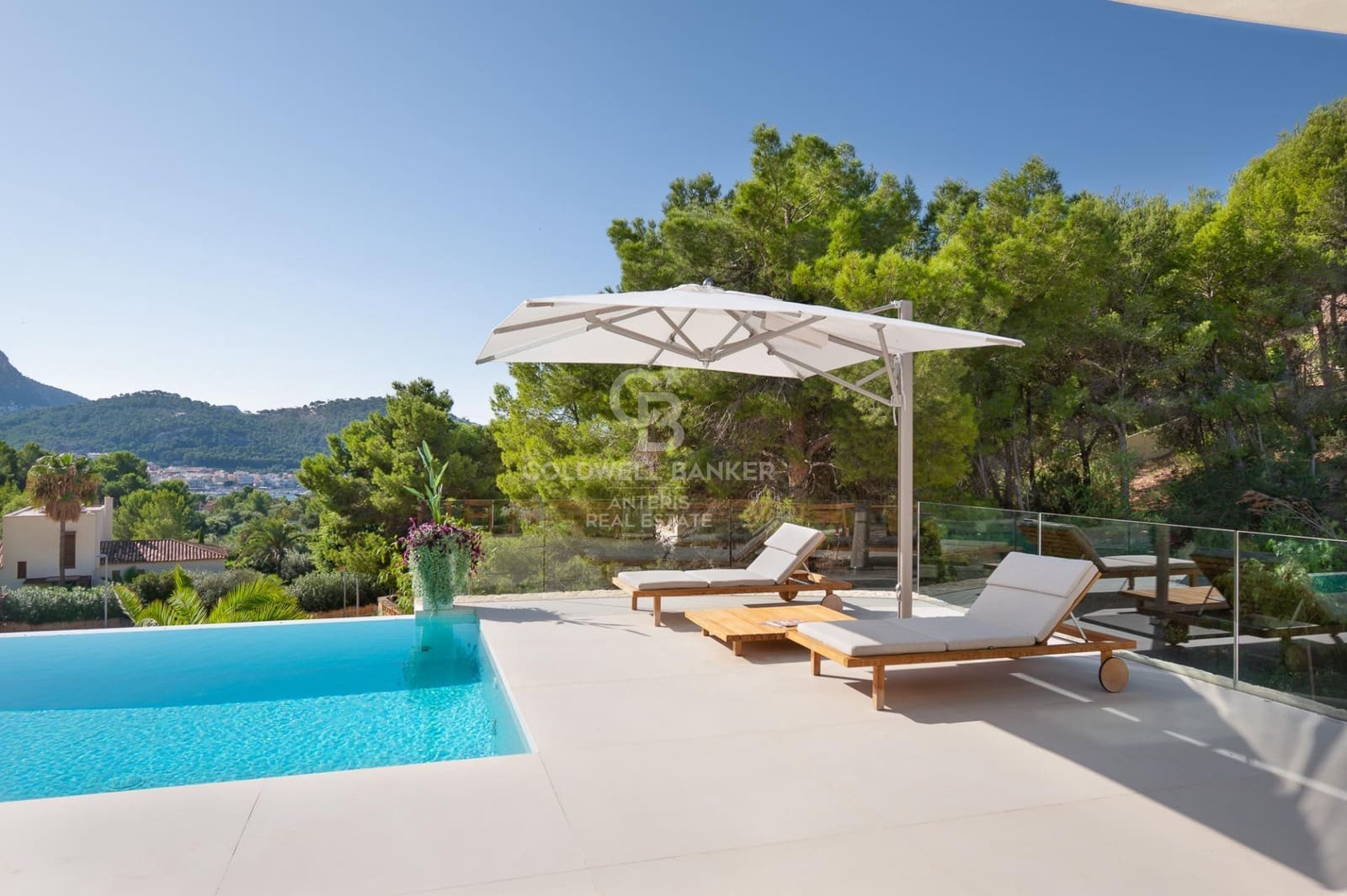 Chalet de 4 habitaciones en Andratx en venta con piscina garaje - 6.950.000 € (Ref: 10059141)