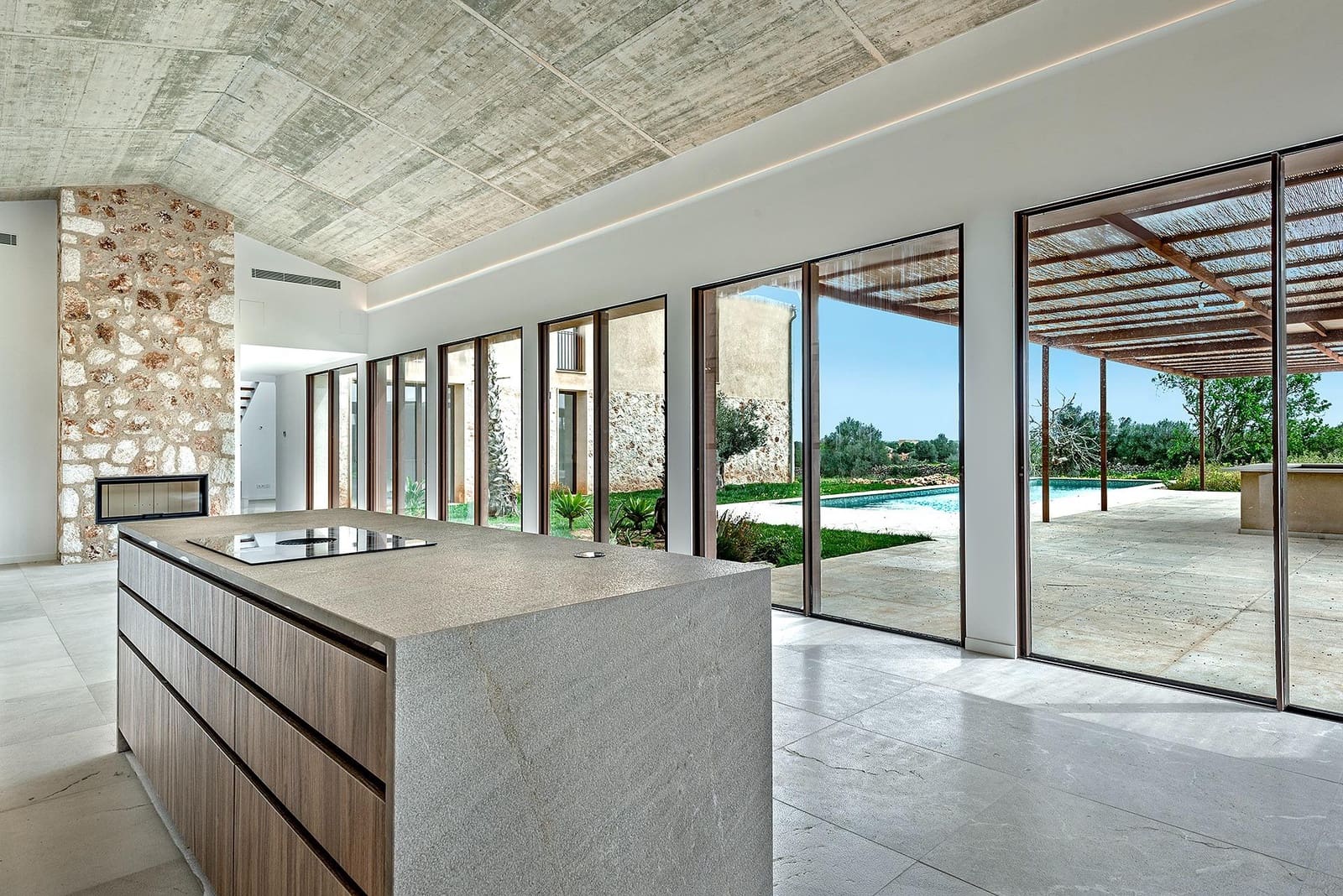 5 Zimmer Villa zu verkaufen in Ses Salines mit Pool - 3.450.000 € (Ref: 10059143)