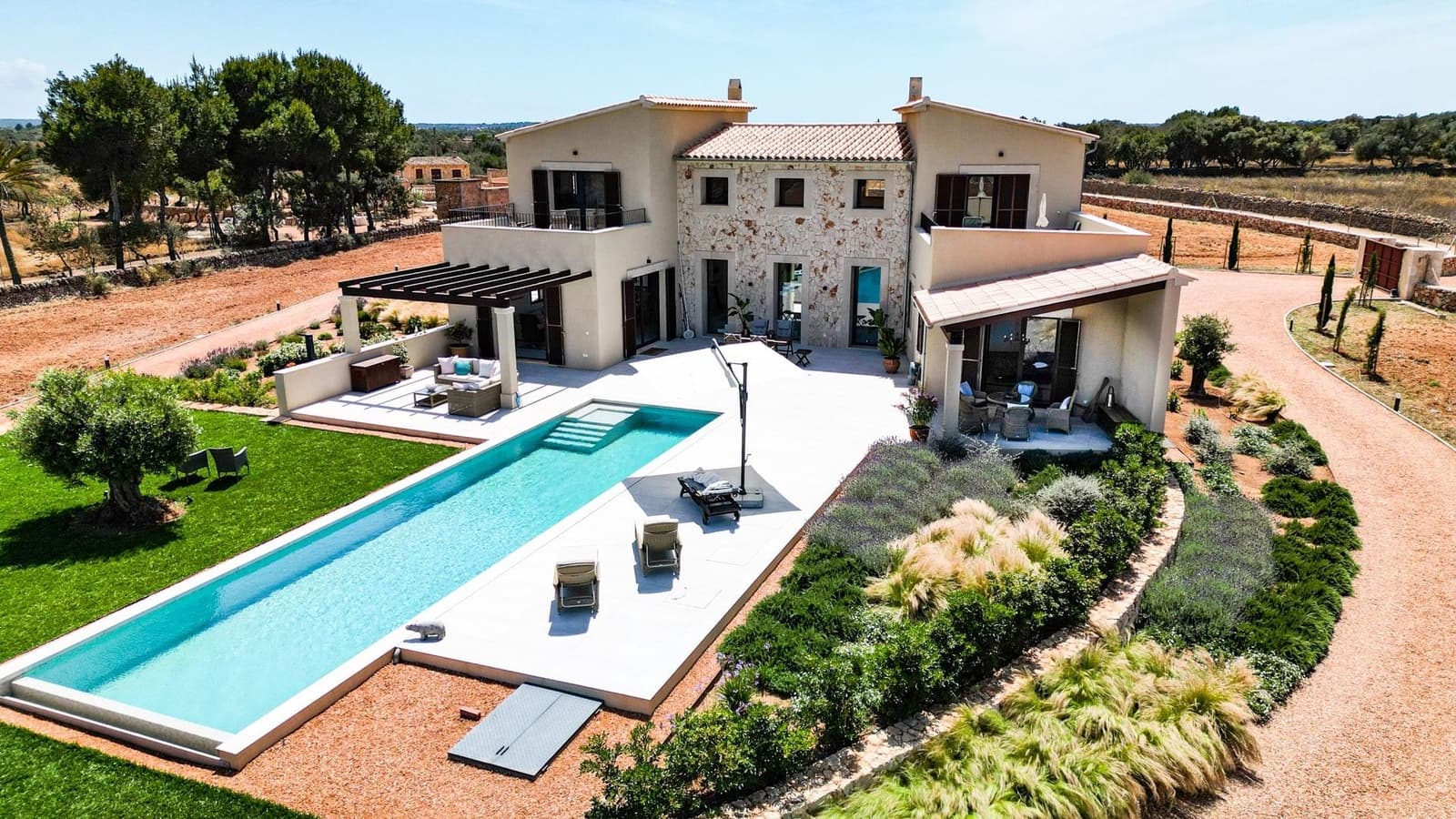 4 quarto Quinta/Casa Rural para venda em Campos com piscina garagem - 2 950 000 € (Ref: 10059144)