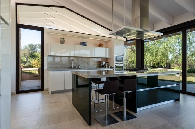 Finca/Casa Rural de 7 habitaciones en Costitx en venta con piscina garaje - 3.200.000 € (Ref: 10059148)