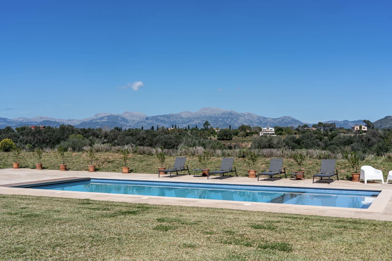 7 bedroom Finca/Country House for sale in Costitx with pool garage - € 3,200,000 (Ref: 10059148)