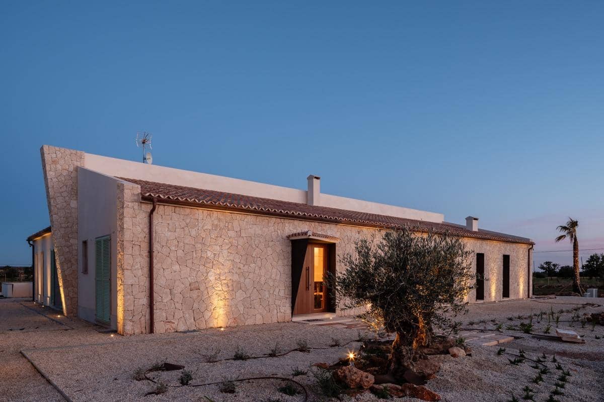 4 bedroom Finca/Country House for sale in Campos with pool garage - € 2,995,000 (Ref: 10059149)