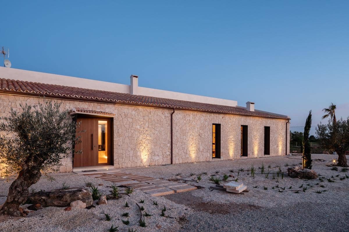 4 bedroom Finca/Country House for sale in Campos with pool garage - € 2,995,000 (Ref: 10059149)