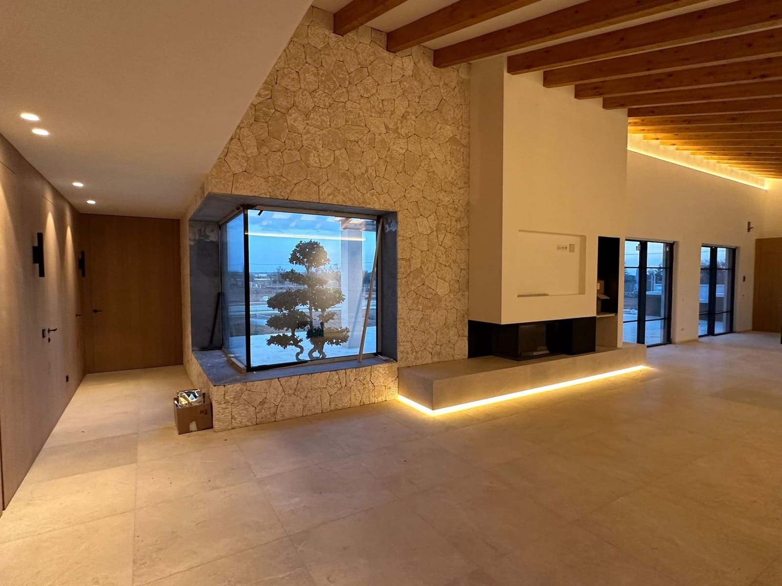 4 bedroom Finca/Country House for sale in Campos with pool garage - € 2,995,000 (Ref: 10059149)