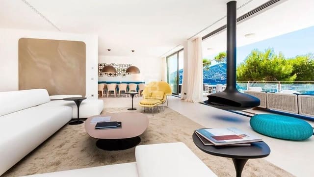 Chalet de 9 habitaciones en Es Camp De Mar / El Camp De Mar, Andratx en venta con piscina garaje - 15.000.000 € (Ref: 10059153)
