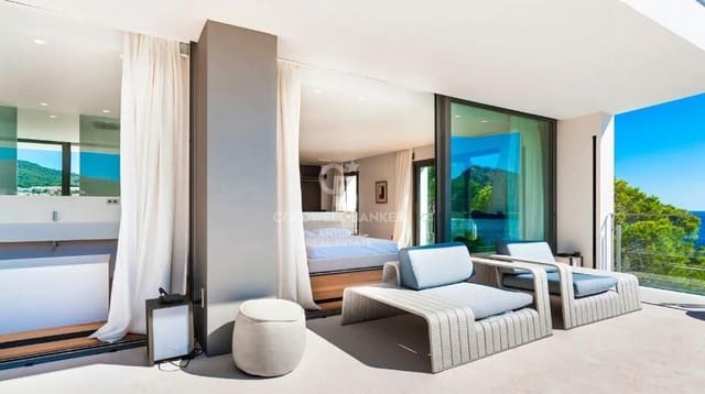 Chalet de 9 habitaciones en Es Camp De Mar / El Camp De Mar, Andratx en venta con piscina garaje - 15.000.000 € (Ref: 10059153)