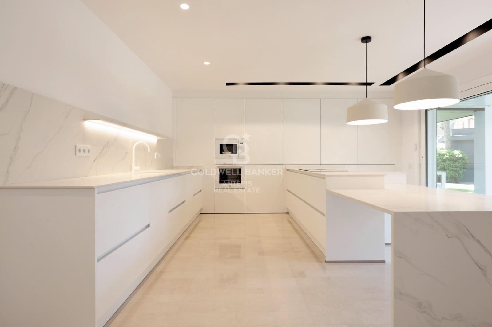 Chalet de 6 habitaciones en Gavà en venta con piscina garaje - 5.400.000 € (Ref: 10059154)