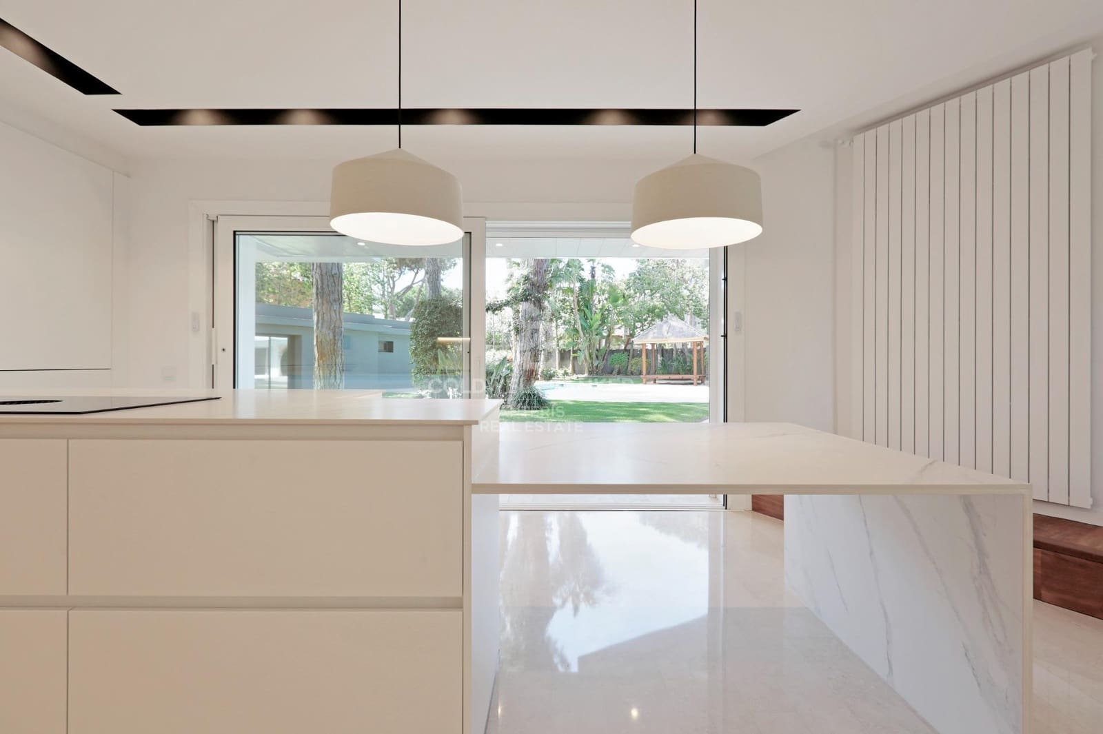 Chalet de 6 habitaciones en Gavà en venta con piscina garaje - 5.400.000 € (Ref: 10059154)