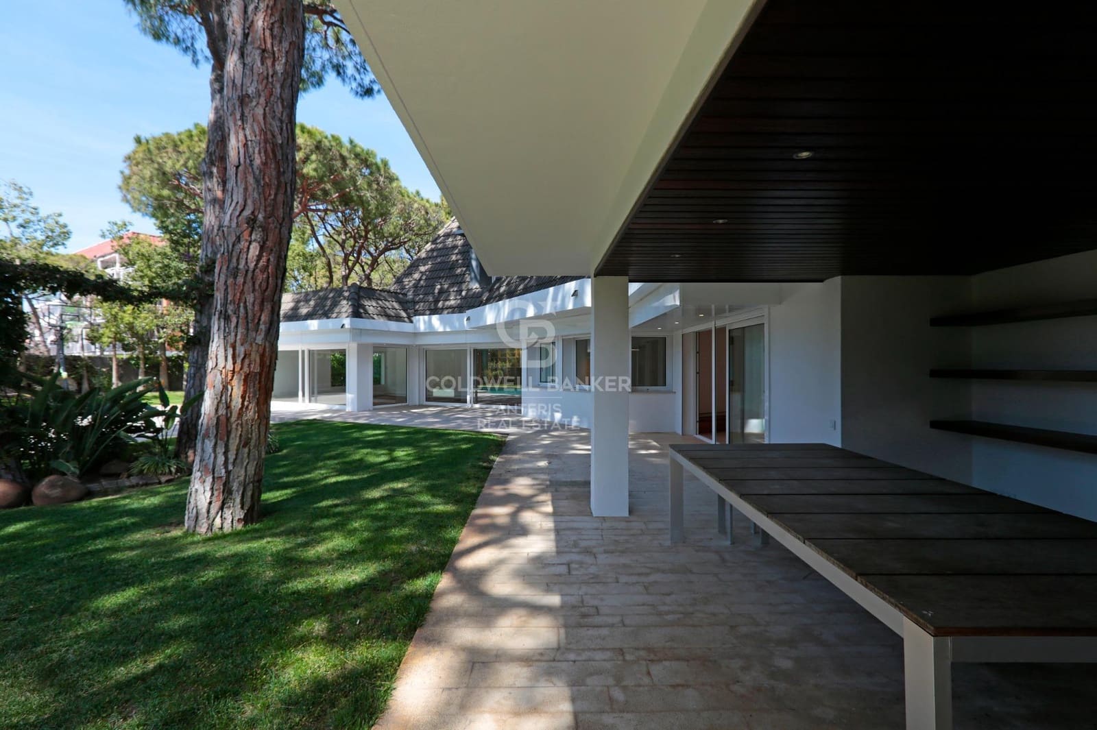Chalet de 6 habitaciones en Gavà en venta con piscina garaje - 5.400.000 € (Ref: 10059154)