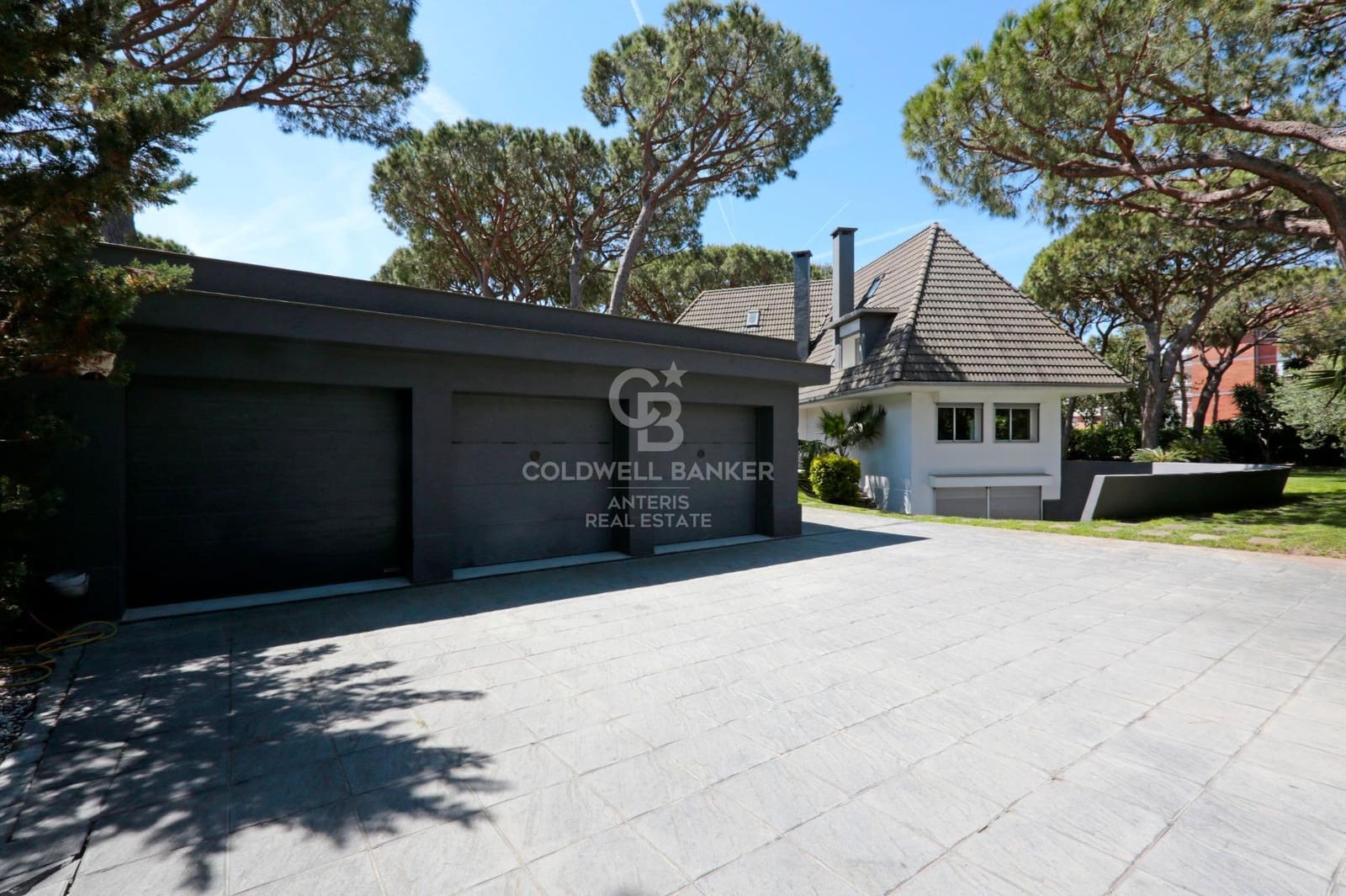 Chalet de 6 habitaciones en Gavà en venta con piscina garaje - 5.400.000 € (Ref: 10059154)
