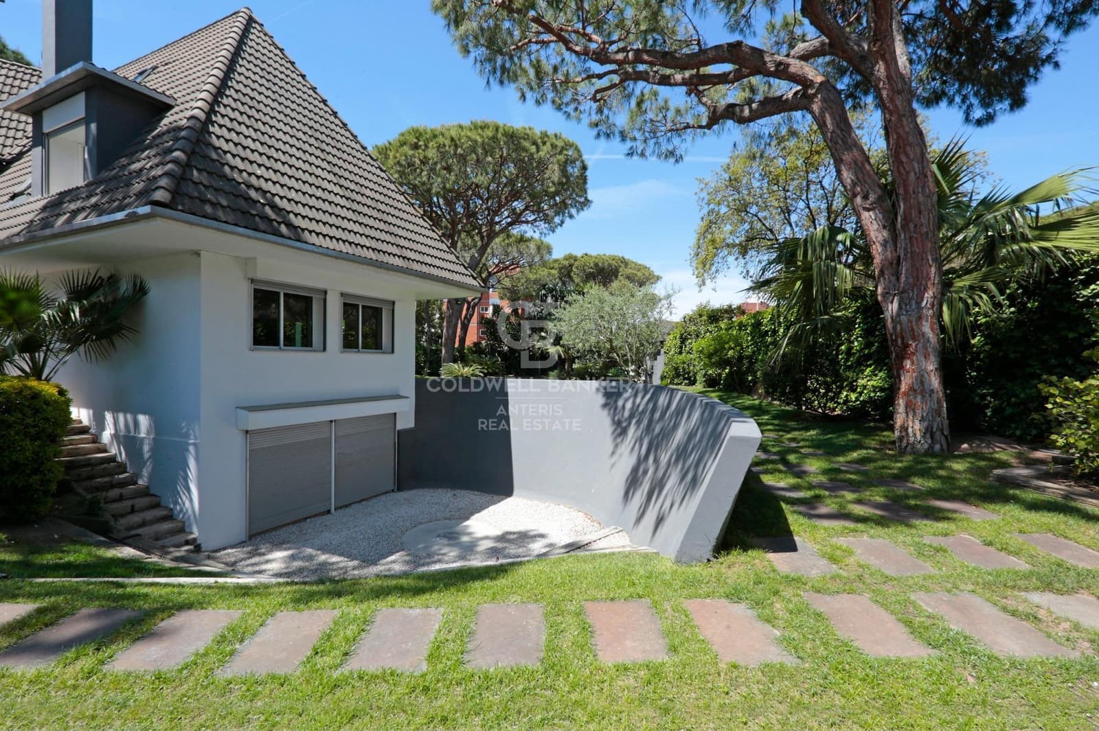 Chalet de 6 habitaciones en Gavà en venta con piscina garaje - 5.400.000 € (Ref: 10059154)