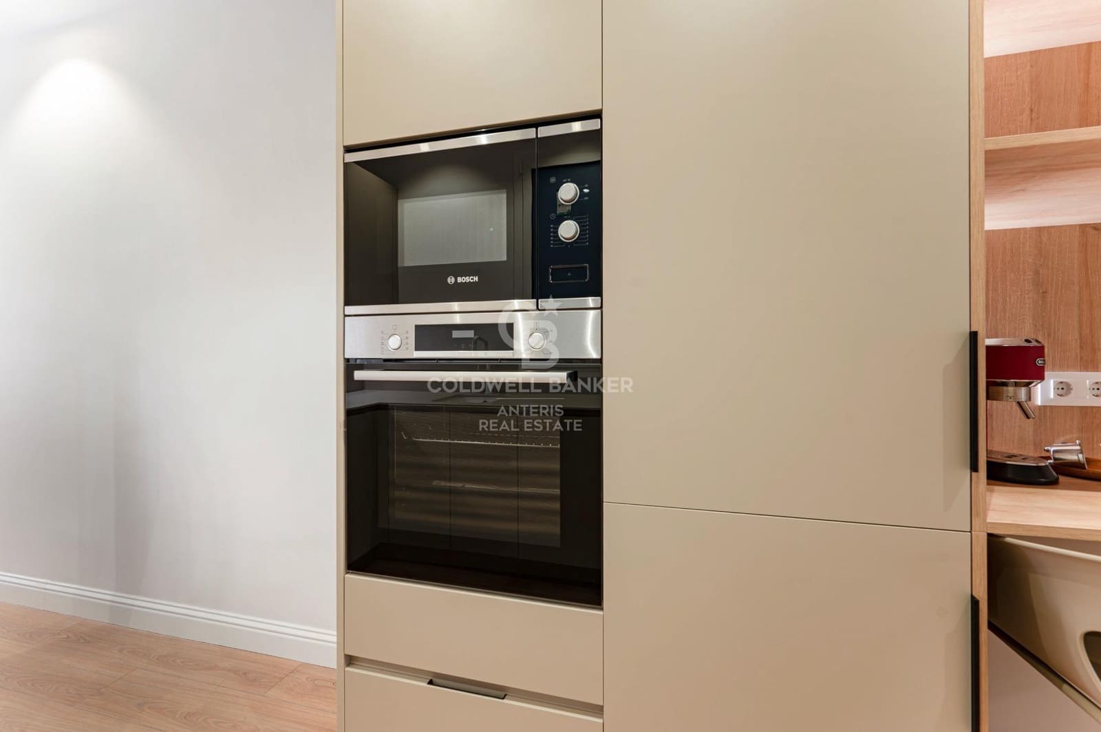 2 makuuhuone Asunto myytävänä paikassa Barcelona kaupunki - 645 000 € (Ref: 10078385)