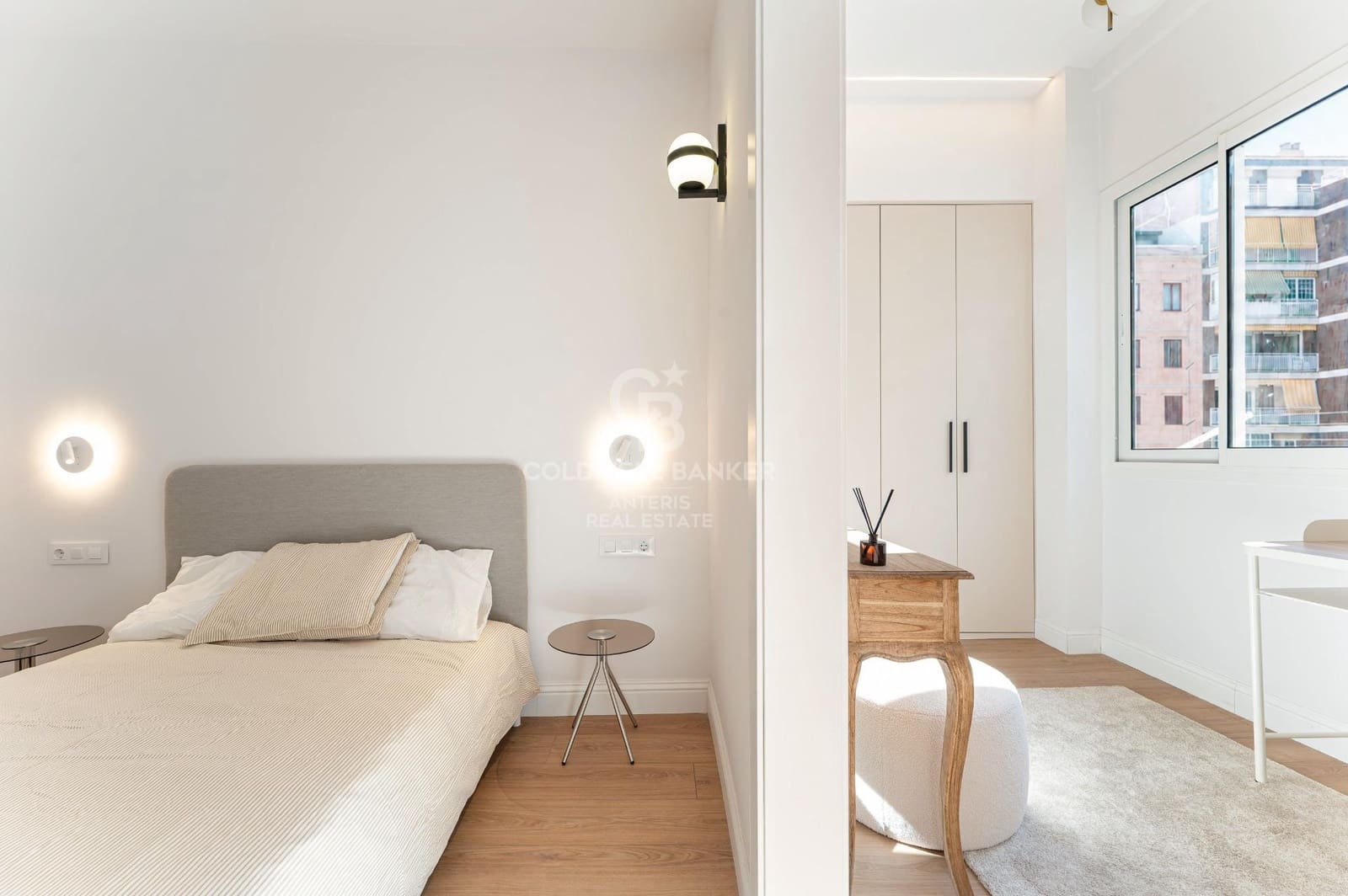 2 makuuhuone Asunto myytävänä paikassa Barcelona kaupunki - 645 000 € (Ref: 10078385)