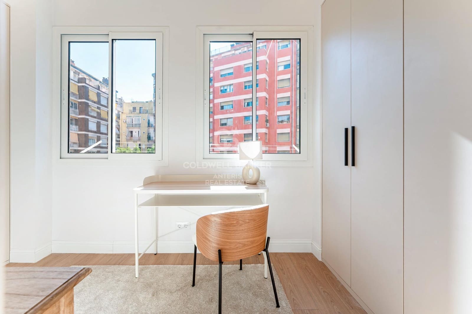 2 makuuhuone Asunto myytävänä paikassa Barcelona kaupunki - 645 000 € (Ref: 10078385)