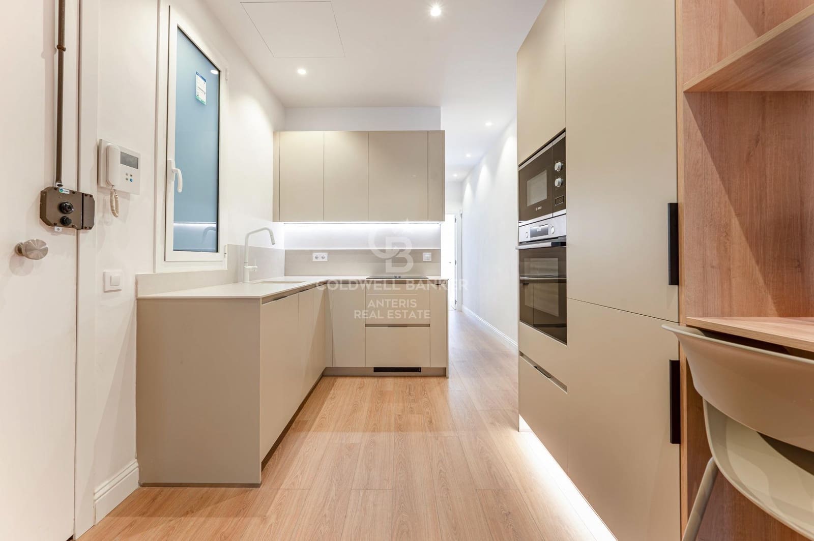 2 makuuhuone Asunto myytävänä paikassa Barcelona kaupunki - 645 000 € (Ref: 10078385)
