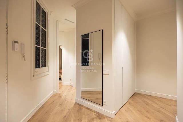 3 soveværelse Lejlighed til salg i Barcelona by - € 1.295.000 (Ref: 10129486)