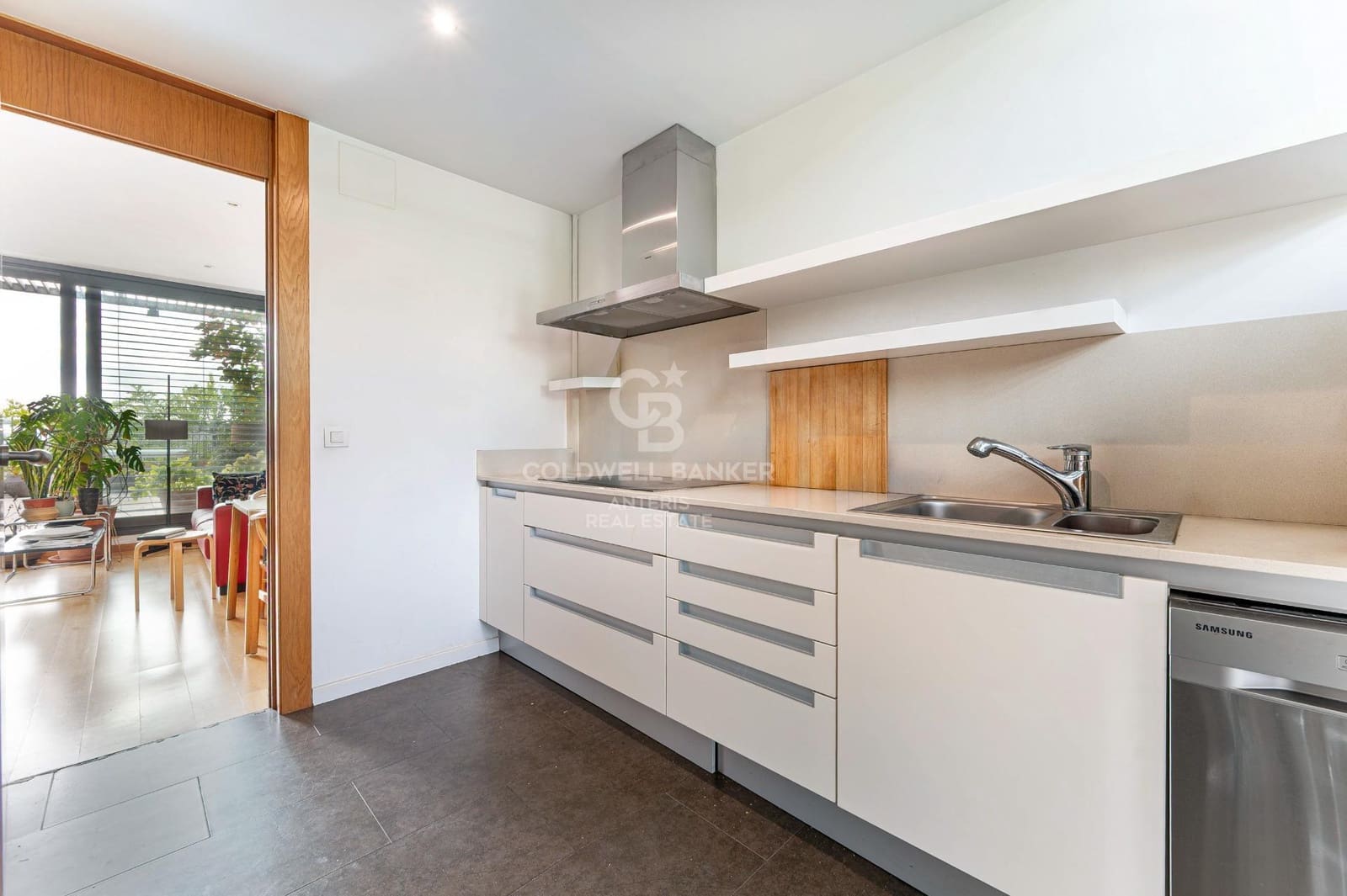 2 soverom Penthouse til salgs i Barcelona by med svømmebasseng garasje - € 1 345 000 (Ref: 10161518)