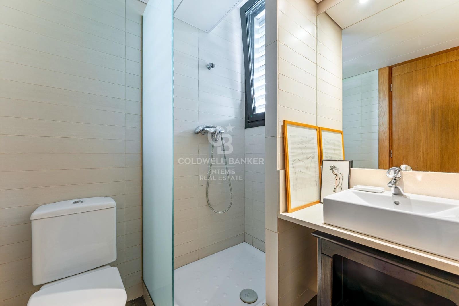 2 soverom Penthouse til salgs i Barcelona by med svømmebasseng garasje - € 1 345 000 (Ref: 10161518)