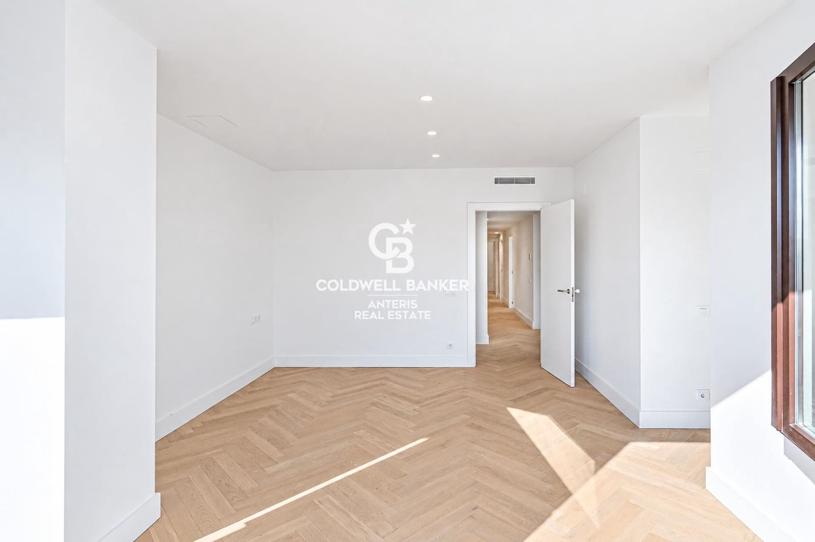 Ático de 4 habitaciones en Barcelona ciudad en venta - 1.850.000 € (Ref: 10168741)