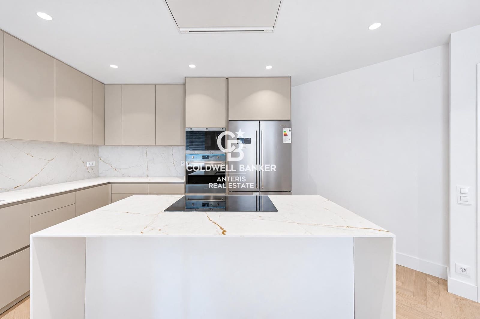 Ático de 4 habitaciones en Barcelona ciudad en venta - 1.850.000 € (Ref: 10168741)