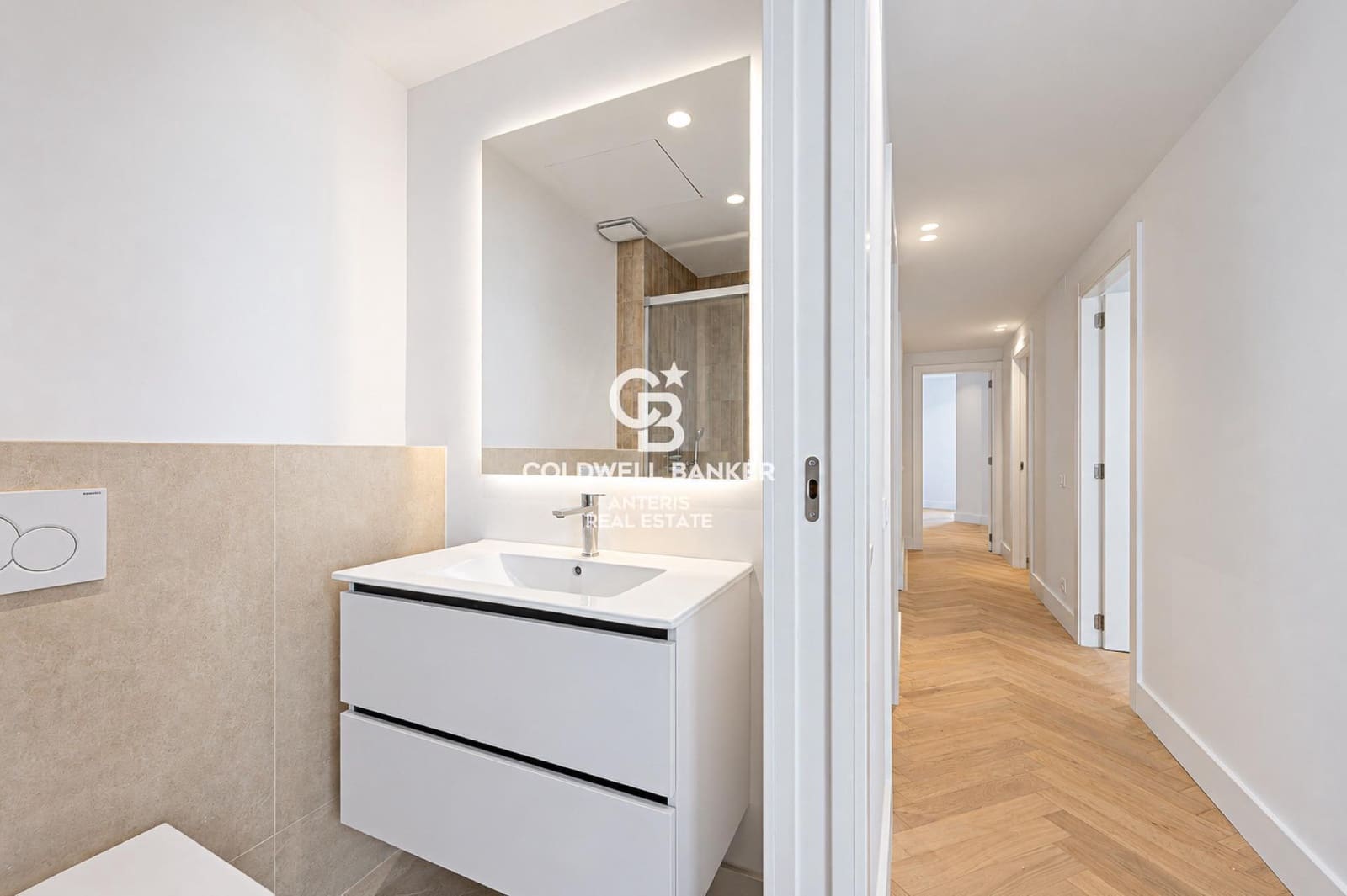 Ático de 4 habitaciones en Barcelona ciudad en venta - 1.850.000 € (Ref: 10168741)