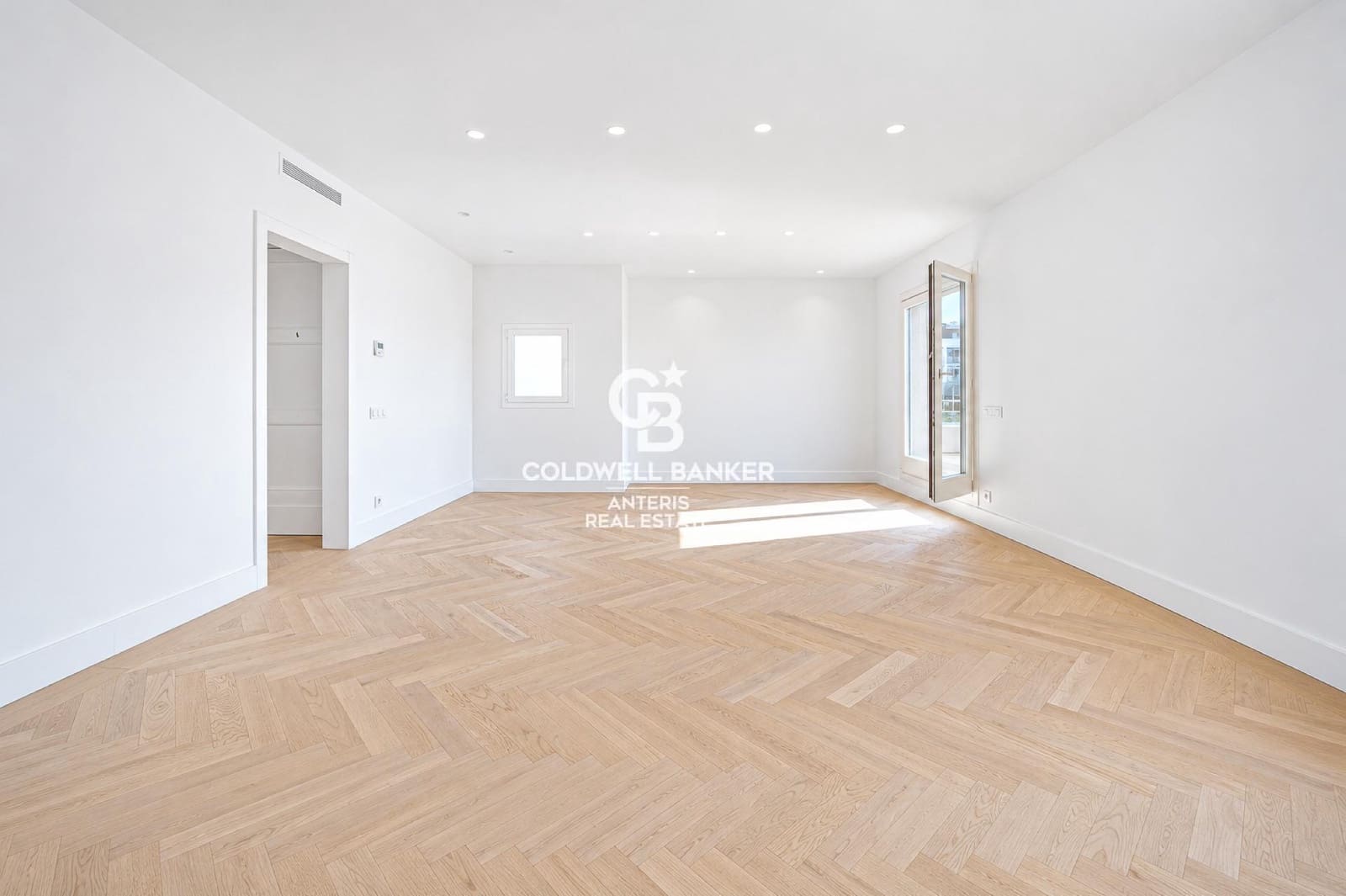 Ático de 4 habitaciones en Barcelona ciudad en venta - 1.850.000 € (Ref: 10168741)