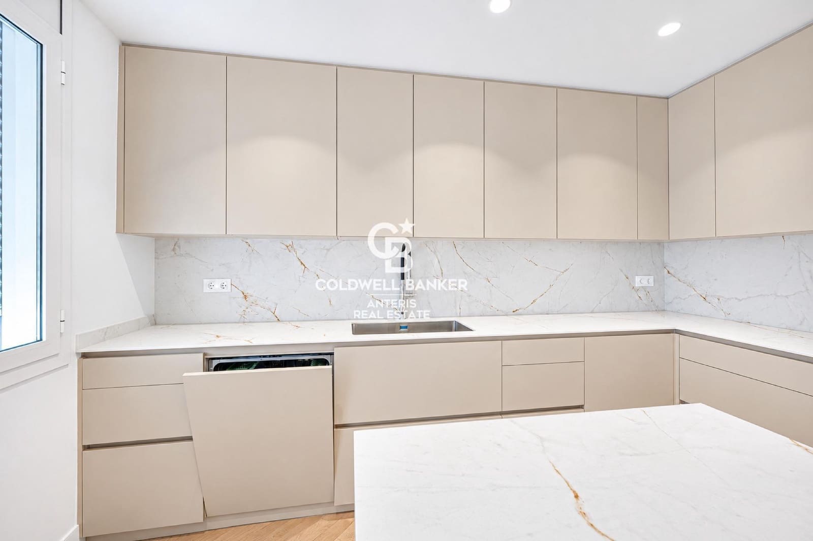 Ático de 4 habitaciones en Barcelona ciudad en venta - 1.850.000 € (Ref: 10168741)
