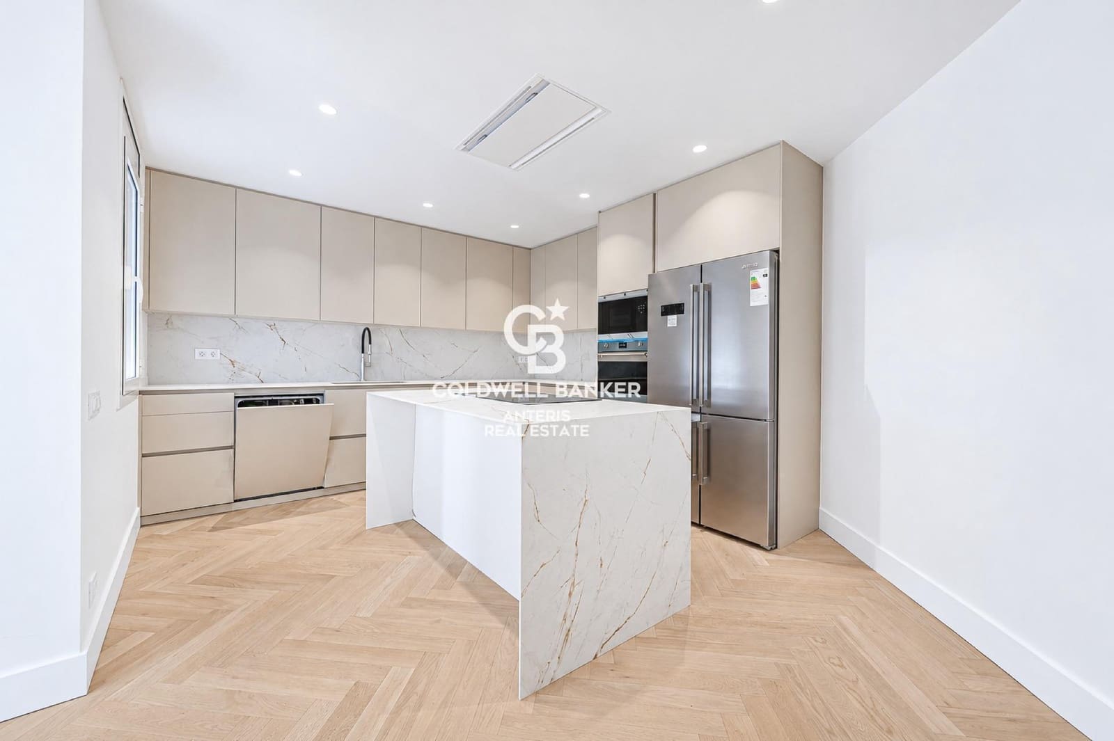 Ático de 4 habitaciones en Barcelona ciudad en venta - 1.850.000 € (Ref: 10168741)