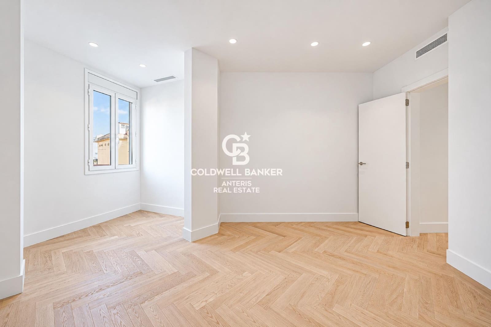 Ático de 4 habitaciones en Barcelona ciudad en venta - 1.850.000 € (Ref: 10168741)