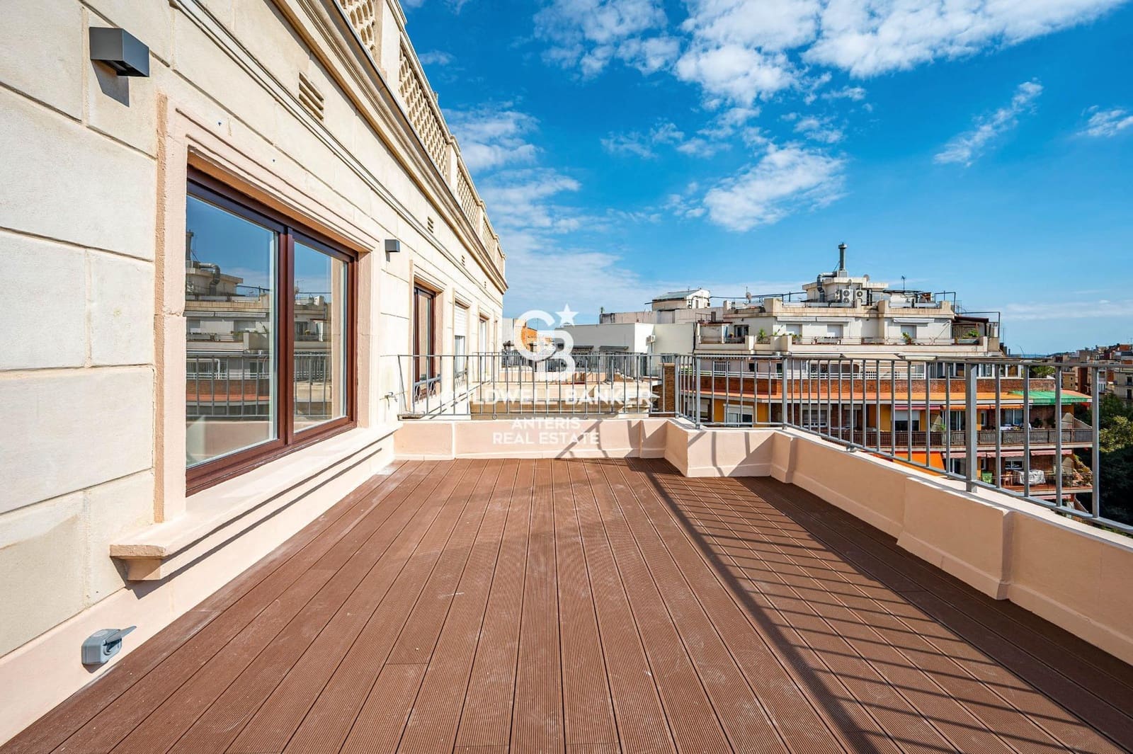 Ático de 4 habitaciones en Barcelona ciudad en venta - 1.850.000 € (Ref: 10168741)