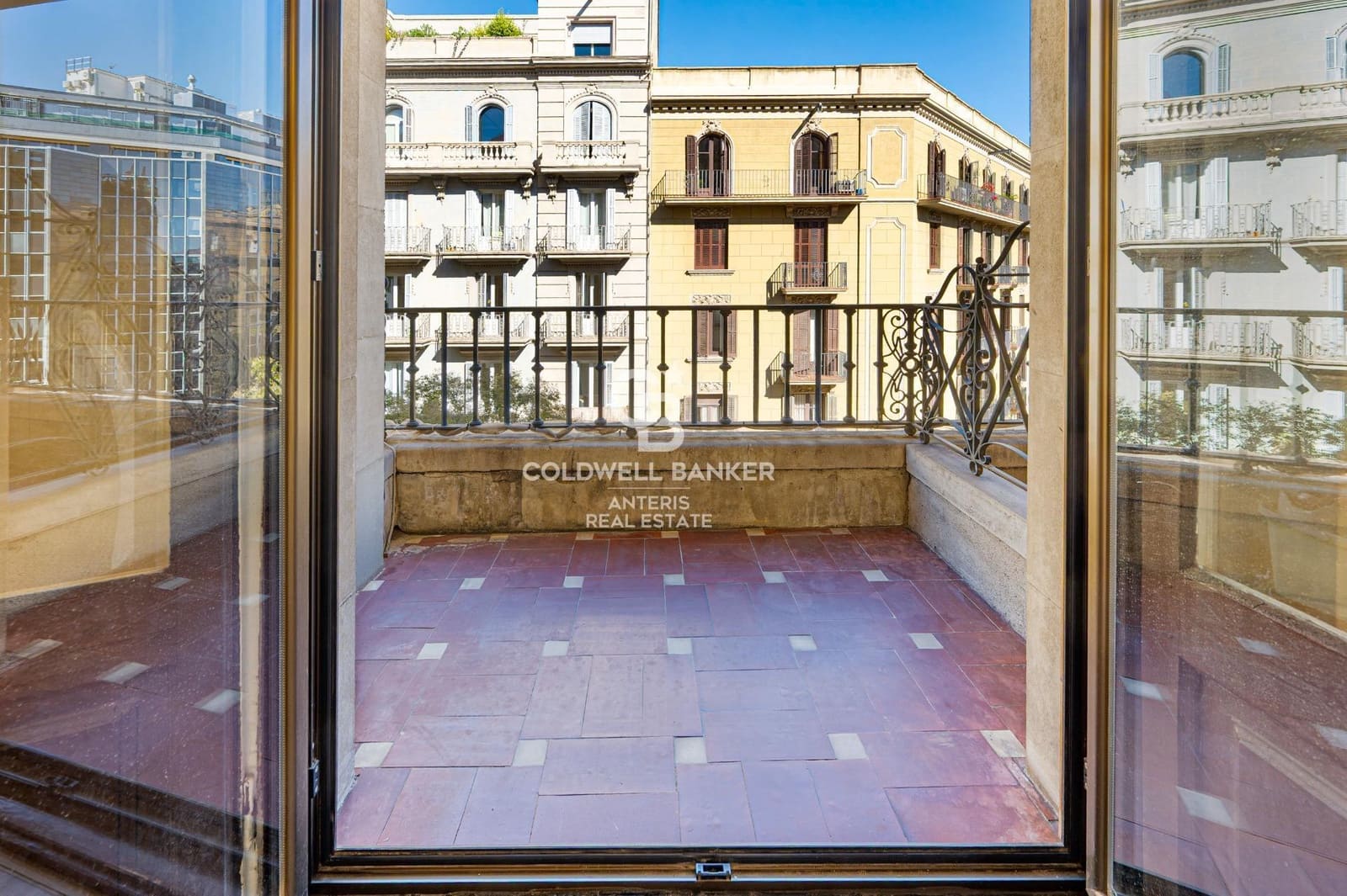3 soveværelse Lejlighed til salg i Barcelona by - € 785.000 (Ref: 10171601)