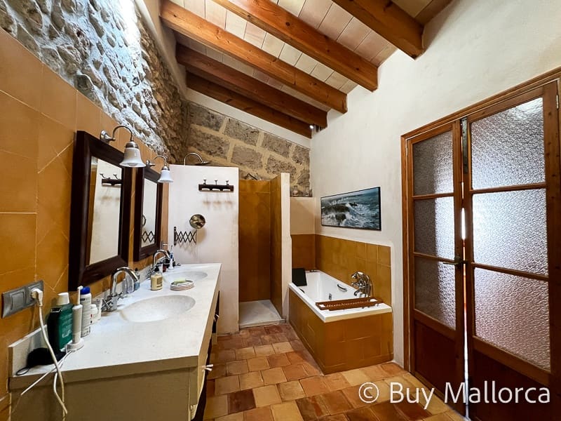 2 sypialnia Finka/Dom wiejski na sprzedaż w Andratx z garażem - 690 000 € (Ref: 7471904)