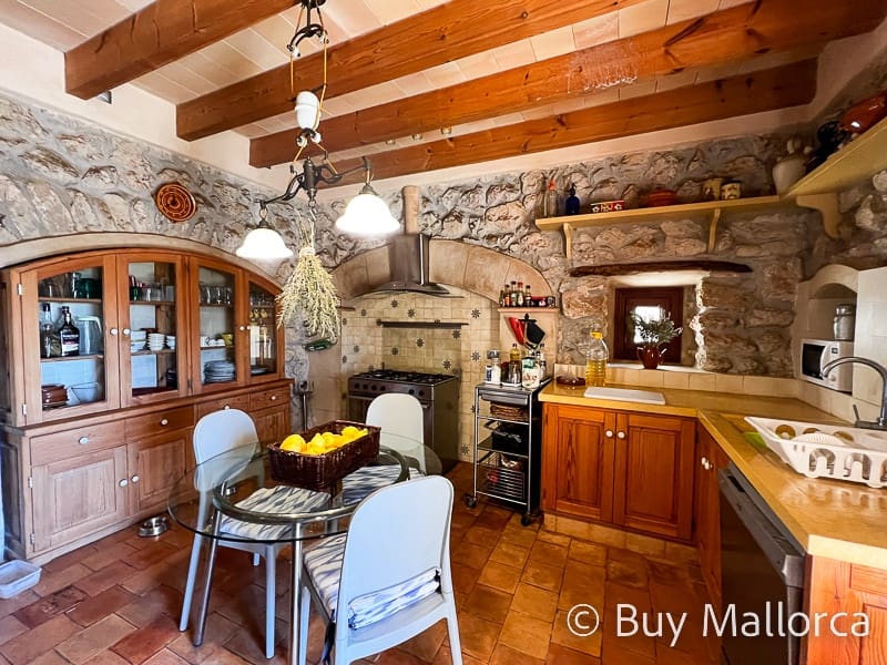 2 sypialnia Finka/Dom wiejski na sprzedaż w Andratx z garażem - 690 000 € (Ref: 7471904)