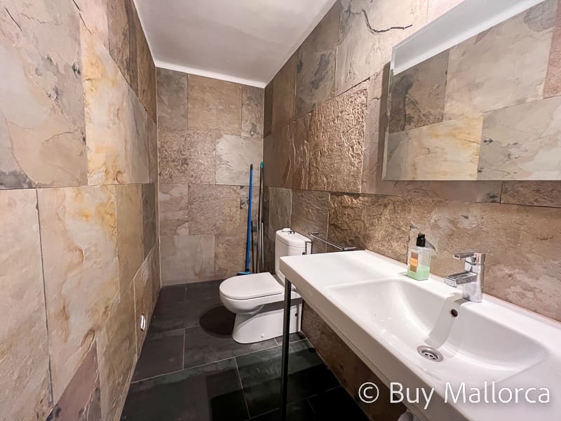 Erhverv til salg i Puerto de Andratx - € 475.000 (Ref: 8751671)