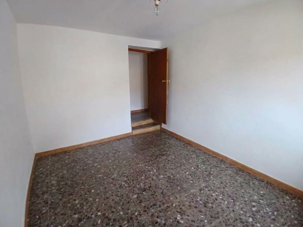 3 slaapkamer Finca/Landhuis te koop in Les Coves de Vinroma met garage - € 110.000 (Ref: 10140176)