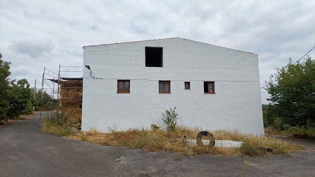 3 slaapkamer Finca/Landhuis te koop in Les Coves de Vinromà met garage - € 110.000 (Ref: 10140176)
