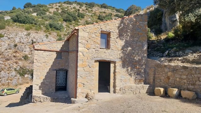 1 soveværelse Finca/Landehus til salg i Sierra Engarcerán med garage - € 38.000 (Ref: 10155826)