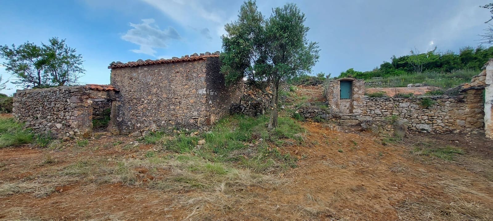 2 soveværelse Finca/Landehus til salg i Sierra Engarceran - € 48.000 (Ref: 8223230)