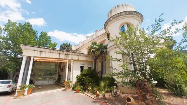 10 slaapkamer Villa te koop in Sant Mateu met zwembad garage - € 1.200.000 (Ref: 8436480)