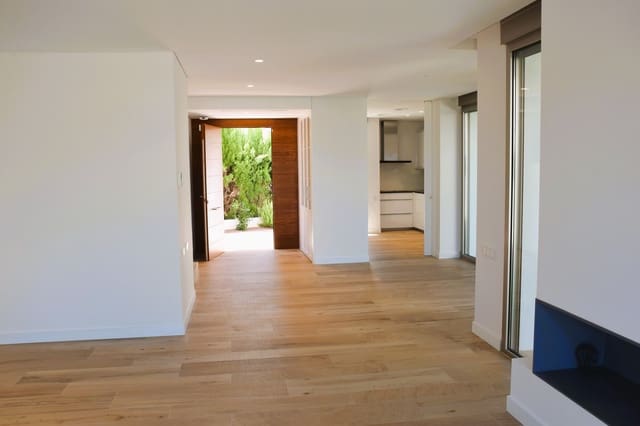 3 bedroom Villa for sale in Alcossebre, Alcalá de Xivert with pool garage - € 980,000 (Ref: 8464027)